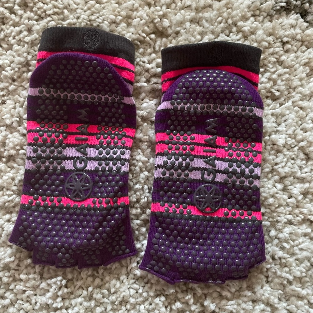 Gaiam grip socks
